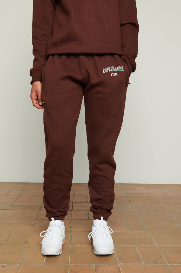 BROWN/GREEN JOGGERS.